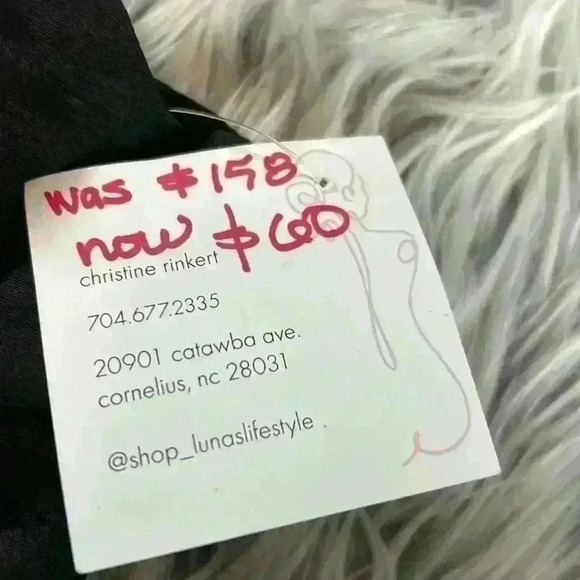 Hutch Design Versi Black Halter Top - Picture 7 of 14